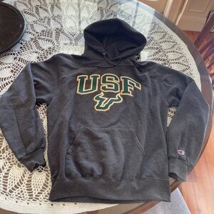 Champion USF hooded sweatshirt, size M good condition, no rips or flaws